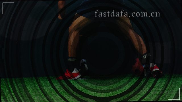 响应流程：提交表单后3秒内触发确认弹窗。